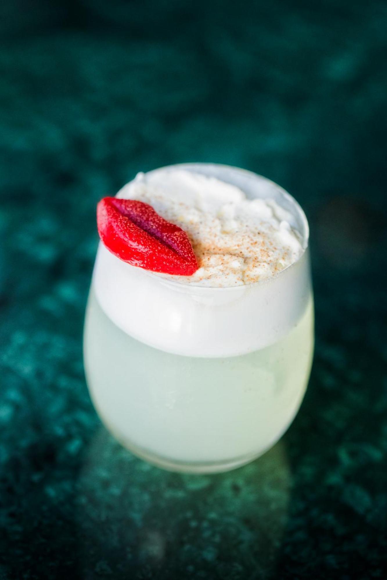 Altis Avenida Hotel Lisbon Luaran gambar A French 75